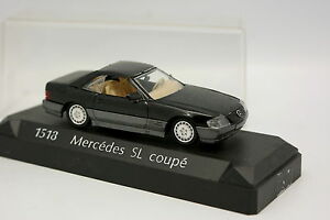 【送料無料】模型車 モデルカー ブラックメルセデスクーペ
