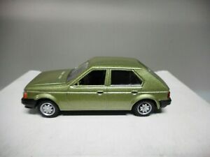 【送料無料】模型車 モデルカー タルボットホライゾンフレンチノレフハシェットボイテtalbot horizon 1980 voitures french norev hachette 143 boite