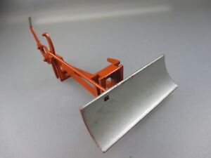 【送料無料】模型車 モデルカー スライドファームデバイススティージbritains farmdevice with slide stiege 13