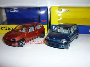 【送料無料】模型車 モデルカー ブブラゴロットルノークリェーズプロモーションボックスbburago lot 2 renault clio ii phase 1 1998 in the promotional box 143