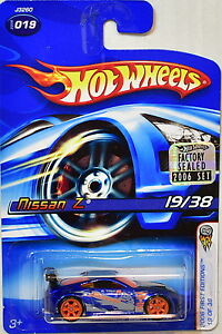 【送料無料】模型車 モデルカー ホットホイールエルステエディションニッサンブラウファブリークヴェルパック
