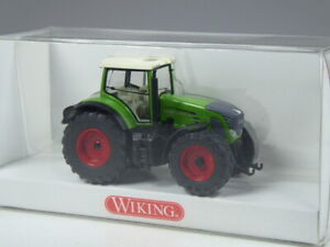 【送料無料】模型車 モデルカー ワイキングフェントヴァリオトターグリーントップnlkr7 wiking 03610132 fendt 936 vario tractor green top bnib