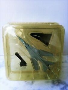 【送料無料】模型車 モデルカー モデルフルグゼウグミリテールビンテージmodell flugzeug militar mig23 vintage
