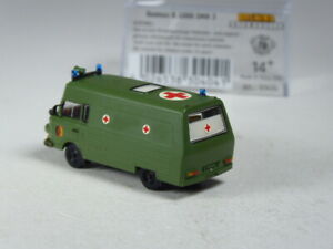 【送料無料】模型車 モデルカー トップブレキナバルカスミリタリーtop brekina ddr barkas military smh ambulance the nva bnib