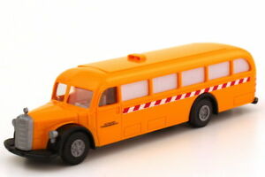 【送料無料】模型車 モデルカー メルセデスベンツシュトゥットガルトトラムブレキナ187 mercedesbenz o 5000 vehicle garage stuttgart trambrekina 5001