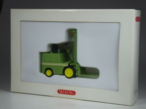 【送料無料】模型車 モデルカー ウィキングクラークガベルスタブラーライムグリーンnlkr7 wiking clark gabelstabler lime green in 125 bnib