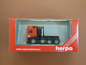 【送料無料】模型車 モデルカー ヘルパマンヘビーデューティトターショルップオリジナルボックス herpa man f2000 heavy duty tractor scholpp 145848 in original box