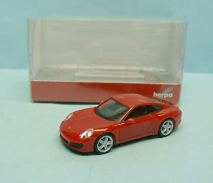 【送料無料】模型車 モデルカー ヘルパポルシェカレラ000 herpaporsche 911 carrera 4 2015 oh 187