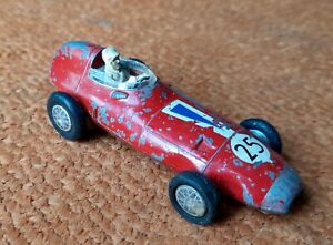 【送料無料】模型車 モデルカー コーギーヴァンウォールレーシングカークラシックメタルcorgi vanwall f1 racing car classic metal toy car｜hokushin