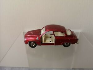 【送料無料】模型車 モデルカー ディンキーサーブdinky 156 saab 96