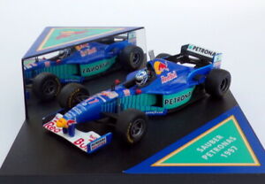 【送料無料】模型車 モデルカー スケールモデルカーザウバーペトロナスonyx 143 scale model car 30299 f1 17 sauber petronas 1997|hokushin
