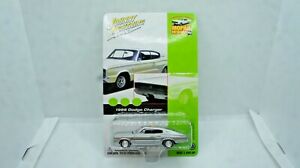 【送料無料】模型車 モデルカー ジョニーライトニングモパーナショナルズダッジチャージャーシルバーリバティプロモーションズjohnny lightning mopar nationals 1966 dodge charger silver liberty promotions