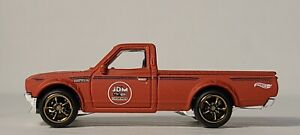 【送料無料】模型車 モデルカー ホットホイールダットサンピックアップトラックリアルライダーズホイール