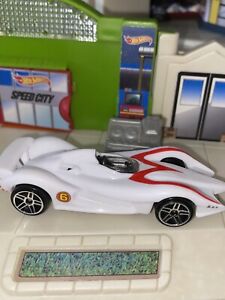 【送料無料】模型車 モデルカー ホットホイールマッハスピードレーサーミント2008hot wheels mach 6 speed racer pr5 mint condition
