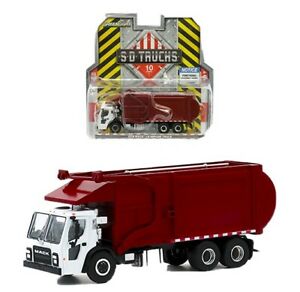 【送料無料】模型車 モデルカー グリーンライトトラックマックトラックホワイトレッド