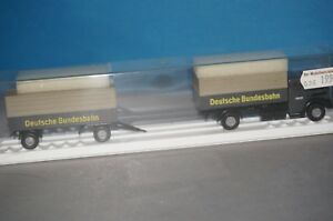 【送料無料】模型車 モデルカー ブレキナクルジューバープラネンダクサーシッピングbox11 brekina 187 7221 man for 8 kurzhauber planenhz dachser shipping