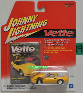 【送料無料】模型車 モデルカー ジョニーライトニングヴェットコルベットホワイトライトニングjohnny lightning vette 1993 corvette white lightning w