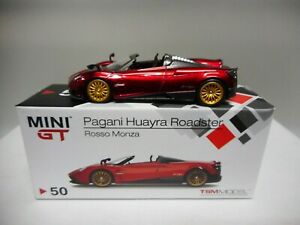 【送料無料】模型車 モデルカー pagani huayra roadster rosso monza minigt50 lhd vizqtrue scale models 164