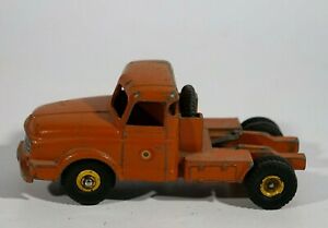 【送料無料】模型車 モデルカー dinky toys x 36a tractor