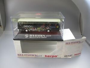 【送料無料】模型車 モデルカー ヘルパバスディッシュフィギュアセトラherpa bus 1994 edition diesch nr174664 setra with figurines ssk3