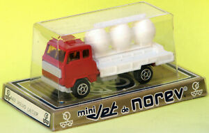 【送料無料】模型車 モデルカー ボルボスラグノレフミニジェットブリスターvolvo slag 164 norev mini jet with blister 13,375円