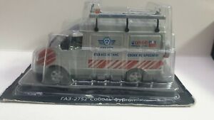 【送料無料】模型車 モデルカー ソボルファーゴンガズアシスタンスロシアソシルixo gaz2752 sobol furgon gaz assistance russian edition 143 mib ovp ussr cccp|hokushin