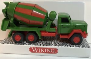【送料無料】模型車 モデルカー キングエスカラキューバホルミゴンマギラスサターントランスポーターホルミゴンwiking 068252 escala h0 cuba hormigon magirus saturn ?transporte hormigon|hokushin