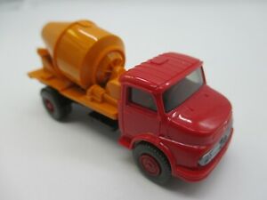 【送料無料】模型車 モデルカー ワイキングベトンミッシャーサウレトロンメルゲルボレンジwikingmb 1413 betonmischer, saure hb 11221a trommel gelborange schub74*