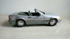 【送料無料】模型車 モデルカー メルセデスモデルカーオヴップマイストmercedes 500 sl 1989model car 118 maisto without ovp