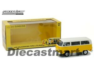 【送料無料】模型車 モデルカー グリーンライトリトルミスサンシャインフォルクスワーゲンティポオートブスメタルgreenlight 124 little miss sunshine 1978 volkswagen tipo 2 autobus 84081 metal