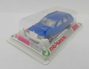 【送料無料】模型車 モデルカー マジョレットフランスセリエメルセデスベンツ31537 majorettefranceserie 200250 mercedes benz 300 te 164