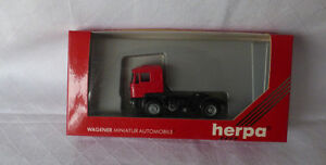 【送料無料】模型車 モデルカー ヘルパマンソロトターレッドherpa h0 187 859186 man solo tractor red ovp