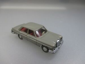 【送料無料】模型車 モデルカー ワイキングメルセデスwiking mercedes 280s 1w