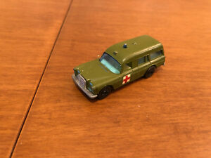 【送料無料】模型車 モデルカー ヴィンテージマッチボックスシリーズメルセデスベンツvintage matchbox series 3 mercedes benz binz military ambulance