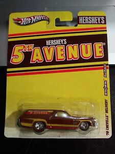 【送料無料】模型車 モデルカー ホットホイールハーシーシェベルデリバリーリアルライダーズブラウンhot wheels hersheys 70 chevelle delivery real riders brown