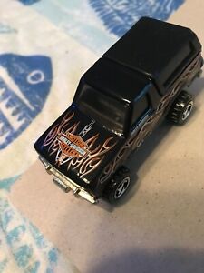【送料無料】模型車 モデルカー ハーレーダビッドソンブラックブラックキャンピングカーフォードブロンコバイクバック