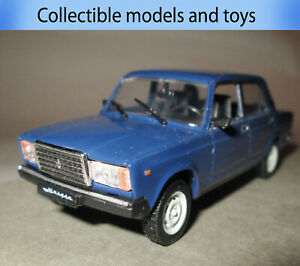 【送料無料】模型車 モデルカー モデルジグリソシcar model vaz2107 zhiguli, auto legends of the ussr, casting, 1 43