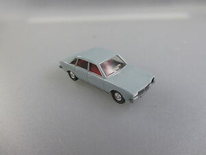 【送料無料】模型車 モデルカー ワイキングwiking vw k70 1w