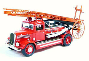 【送料無料】模型車 モデルカー デニスライトレッドヤットミンdennis light four fire engine 1938 red 43011 fire fire yat ming 143