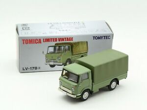 【送料無料】模型車 モデルカー エルフトミカisuzu elf 1965 lv178a tomica 164