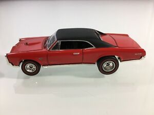 【送料無料】模型車 モデルカー ホットホイールポンティアックhot wheels ‘67 pontiac gto