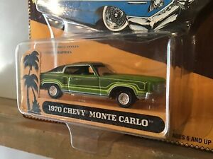 【送料無料】模型車 モデルカー シェビーモンテカルログリーンローライダースクレーピングシリーズジョニー1970 chevy monte carlo green lowrider scrapin series 64 johnny lightning 164
