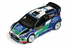 【送料無料】模型車 モデルカー フォードフィエスタアンティララリースウェーデンford fiesta rs wrc 3 j m latavalam antilla winner rally sweden 2 ixo ram484