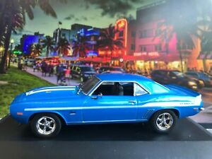 【送料無料】模型車 モデルカー シボレーカマログリーンライトchevrolet camaro 1969 greenlight143 12,420円