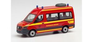 【送料無料】模型車 モデルカー ヘルパメルセデスベンツバスドレスデンherpa 095488 187 mercedesbenz 18 bus hd firefighter dresden