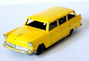 【送料無料】模型車 モデルカー レスニーマッチボックスシリーズアメリカンフォードステーションワゴンlesney matchbox 175 series 31a american ford station wagon gmw 195759