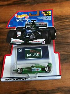 【送料無料】模型車 モデルカー ジャガーレーシングホットホイールjaguar racing hot wheels car 2000