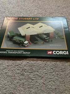 【送料無料】模型車 モデルカー コーギーエディストバートモデルトランスポートデポスケールチェック 13,572円