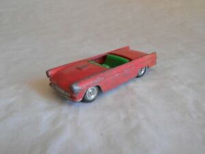 【送料無料】模型車 モデルカー ヴィンテージソリデフォードサンダーバードシリーズvintage solido 143 ford thunderbird no 113 100 series 1960s