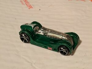 【送料無料】模型車 モデルカー ブリットスピードグリーンスポーツカーホットホイール164 brit speed green british sports car hot wheels 2009